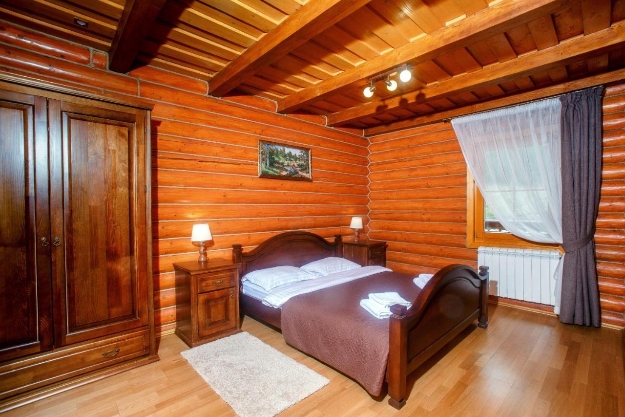 Hotel Toursit Complex Polyana Kvasova Zewnętrze zdjęcie